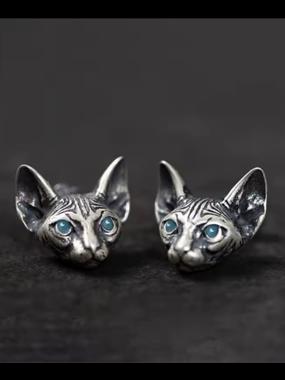Gothic Sphynx Hairless Cat Earings